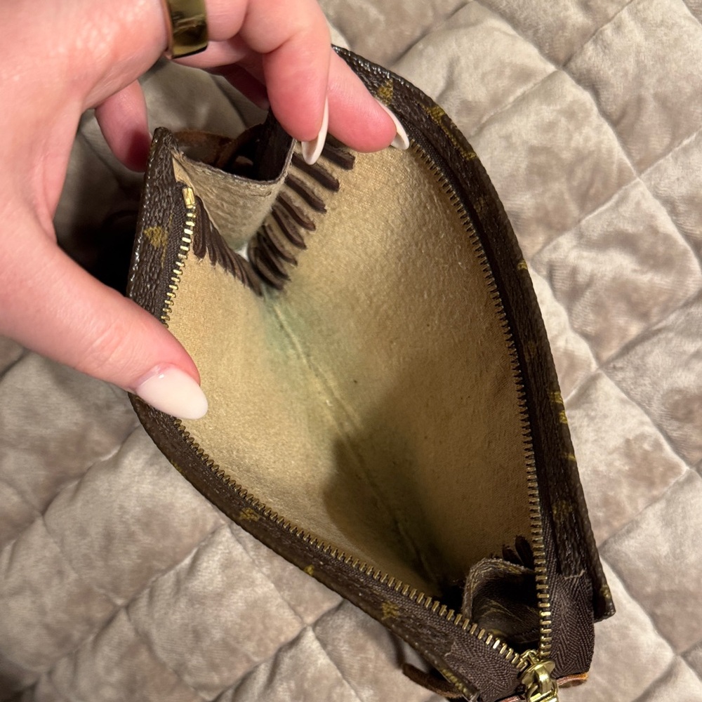 Louis Vuitton Brown Monogram Pouch with Braided Tassels - Picture 5 of 5
